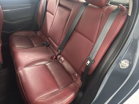 Used 2022 MAZDA MAZDA3 s image 12