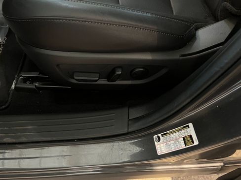 Used 2025 MAZDA CX-50 2.5 Hybrid w/ Premium Plus Pkg image 22