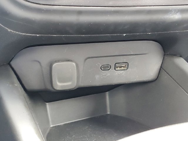 Used 2024 Chevrolet Trax LS FWD image 22