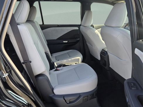 New 2026 Lexus TX 350 350 Premium image 10