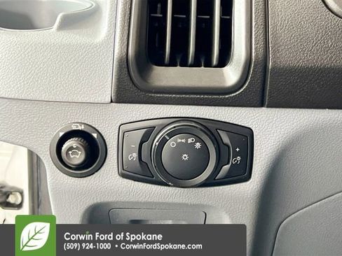 Used 2018 Ford Transit 150 XLT image 19