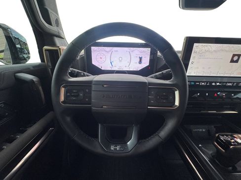 Certified 2025 GMC Hummer EV 3X w/ LPO, Sport Package AWD/4WD image 13