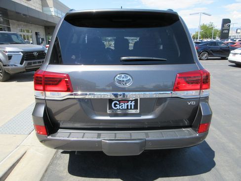Used 2021 Toyota Land Cruiser AWD/4WD image 7