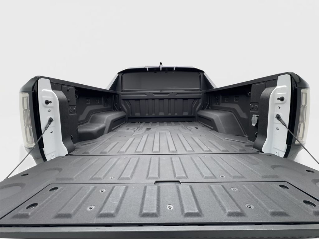 Used 2024 GMC Hummer EV 3X AWD/4WD image 13