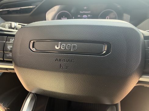 New 2026 Jeep Cherokee Laredo AWD/4WD image 35
