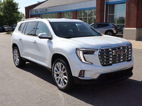 Used 2024 GMC Acadia Denali w/ Super Cruise Package AWD/4WD image 4
