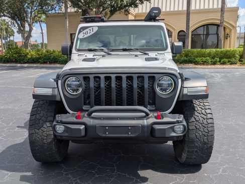 Used 2021 Jeep Gladiator Rubicon w/ LED Lighting Group AWD/4WD image 8