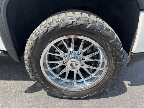 Used 2022 GMC Sierra 2500 Denali w/ Denali Ultimate Package AWD/4WD image 16