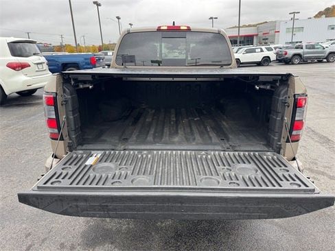 Used 2023 Nissan Frontier PRO-4X w/ Pro Convenience Package image 14