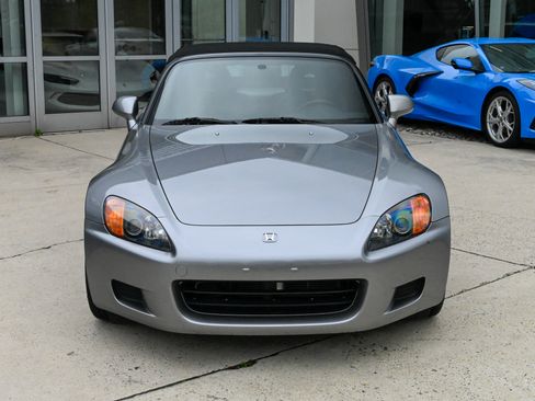 Used 2000 Honda S2000 image 2