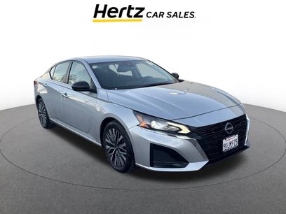 Used 2024 Nissan Altima 2.5 SV