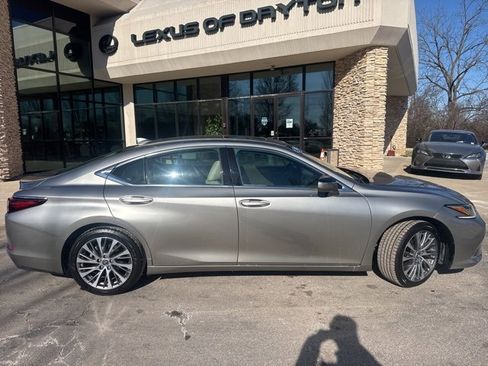 Used 2019 Lexus ES 350 image 2