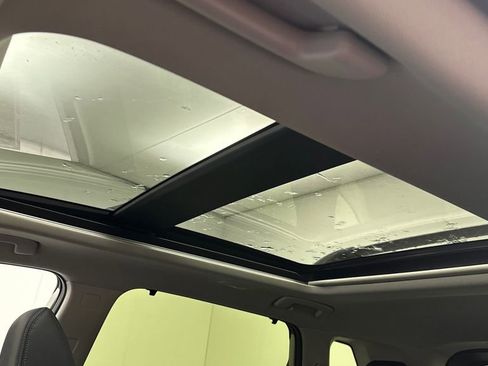 New 2026 Nissan Rogue Platinum AWD/4WD image 16