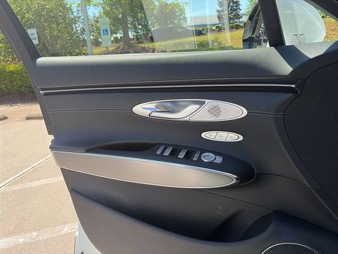 Certified 2026 Genesis GV70 2.5T Select image 12