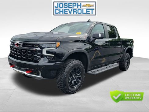 Used 2026 Chevrolet Silverado 1500 ZR2 AWD/4WD image 2