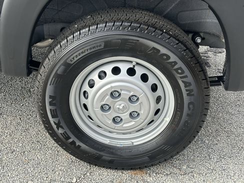 Used 2025 RAM ProMaster 2500 image 21