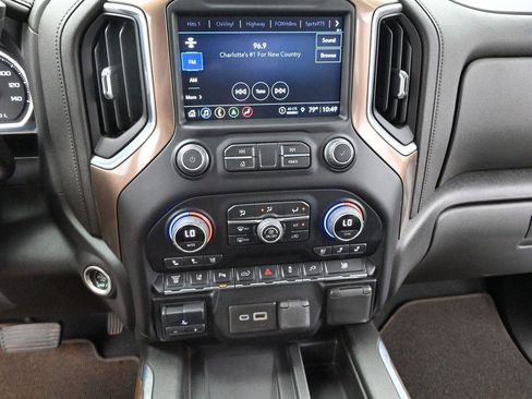 Used 2022 Chevrolet Silverado 2500 High Country AWD/4WD image 23