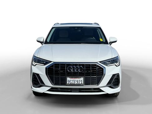 Used 2023 Audi Q3 2.0T Premium w/ Convenience Package AWD/4WD image 8