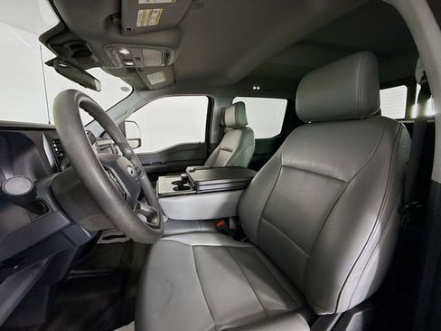 Used 2025 Ford F350 XL w/ 360-Degree Camera Package image 19