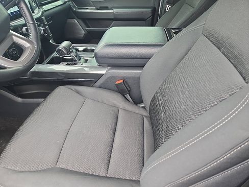 Certified 2022 Ford F150 XLT w/ Equipment Group 302A High image 16