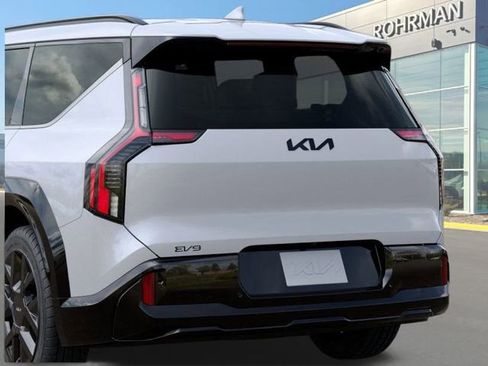 New 2026 Kia EV9 Land w/ Nightfall Edition Package image 14