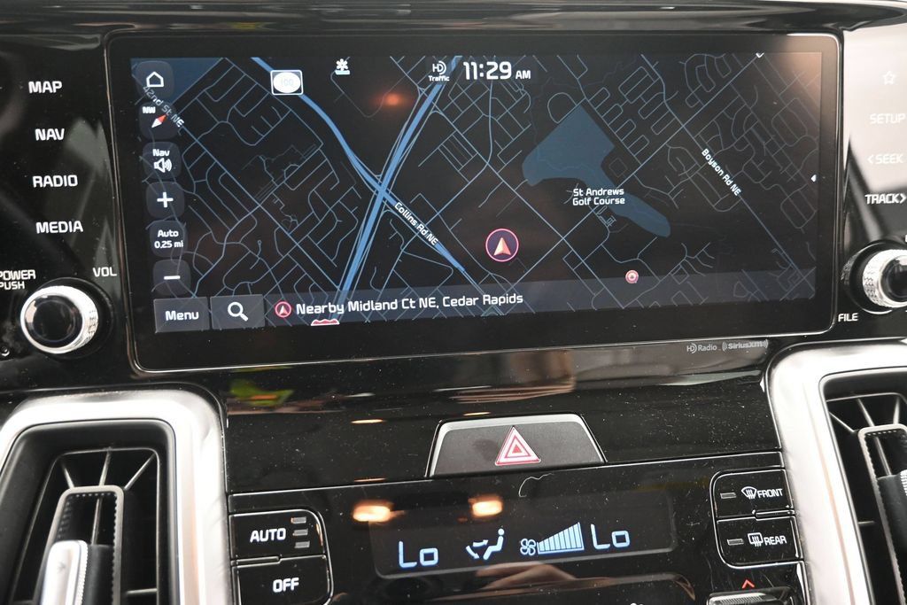 Used 2022 Kia Sorento S FWD image 19