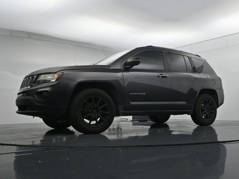 Used 2017 Jeep Compass Sport w/ Power Value Group AWD/4WD image 20