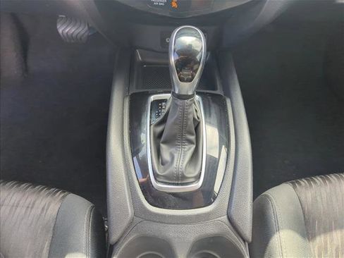 Used 2020 Nissan Rogue SV image 14