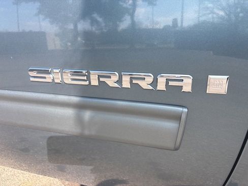 Used 2009 GMC Sierra 1500 SL image 6