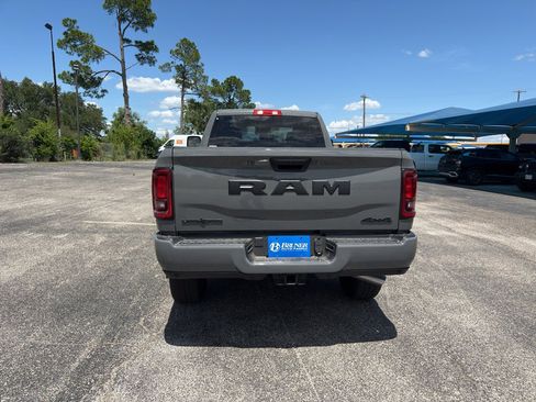 New 2026 RAM 2500 Lone Star AWD/4WD image 6