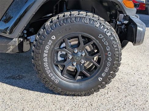 New 2026 Jeep Gladiator Willys image 12