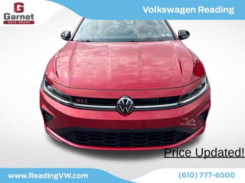 Used 2026 Volkswagen Jetta GLI Autobahn FWD image 8