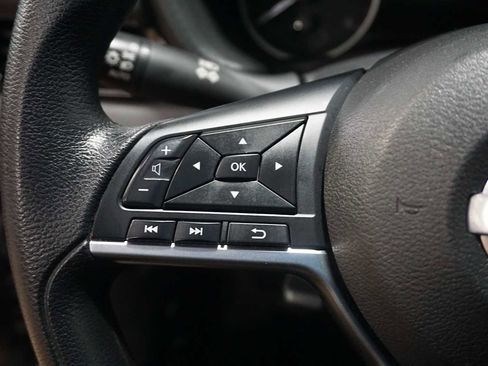 Used 2023 Nissan Sentra SV image 24