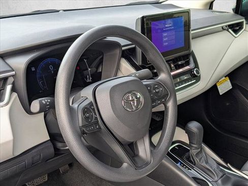 New 2026 Toyota Corolla LE image 3