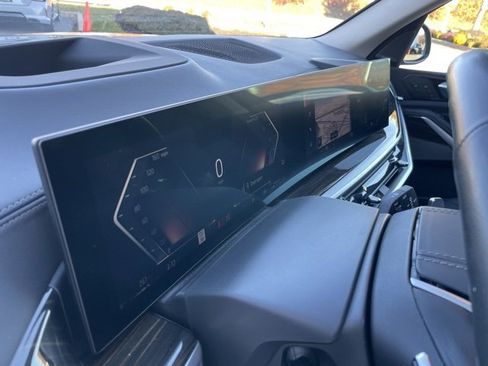 Certified 2023 BMW X7 xDrive40i w/ Executive Package image 21