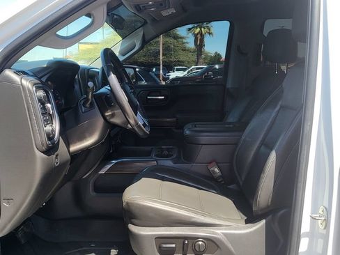 Used 2020 Chevrolet Silverado 1500 LT Trail Boss AWD/4WD image 24