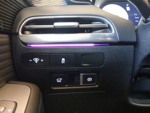 Used 2023 Hyundai Palisade Calligraphy image 20