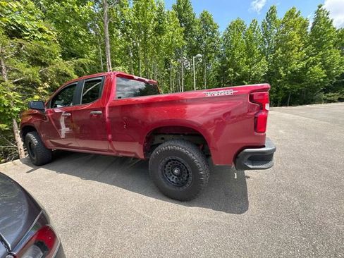 Used 2019 Chevrolet Silverado 1500 Custom Trail Boss w/ Custom Convenience Package AWD/4WD image 8