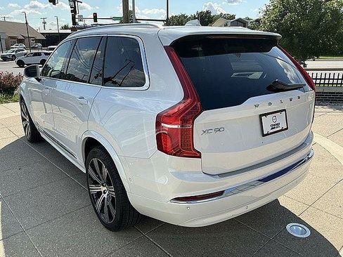 Certified 2024 Volvo XC90 T8 Ultimate w/ Protection Package Premier AWD/4WD image 10