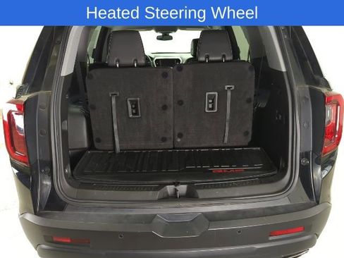 Used 2023 GMC Acadia SLT w/ Elevation Edition image 28