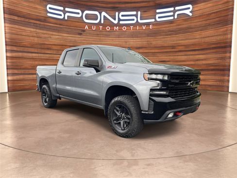 Used 2021 Chevrolet Silverado 1500 LT Trail Boss w/ Convenience Package II image 8