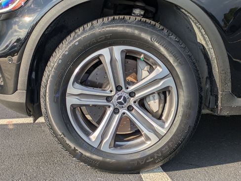 Certified 2022 Mercedes-Benz GLC 300 image 13