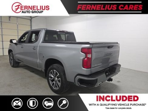 Used 2023 Chevrolet Silverado 1500 RST AWD/4WD image 7