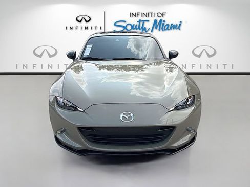 Used 2023 MAZDA MX-5 Miata Club RWD image 2