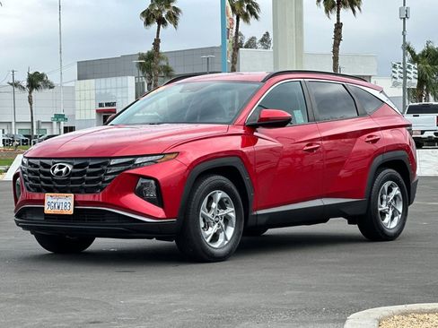 Used 2023 Hyundai Tucson SEL FWD image 7