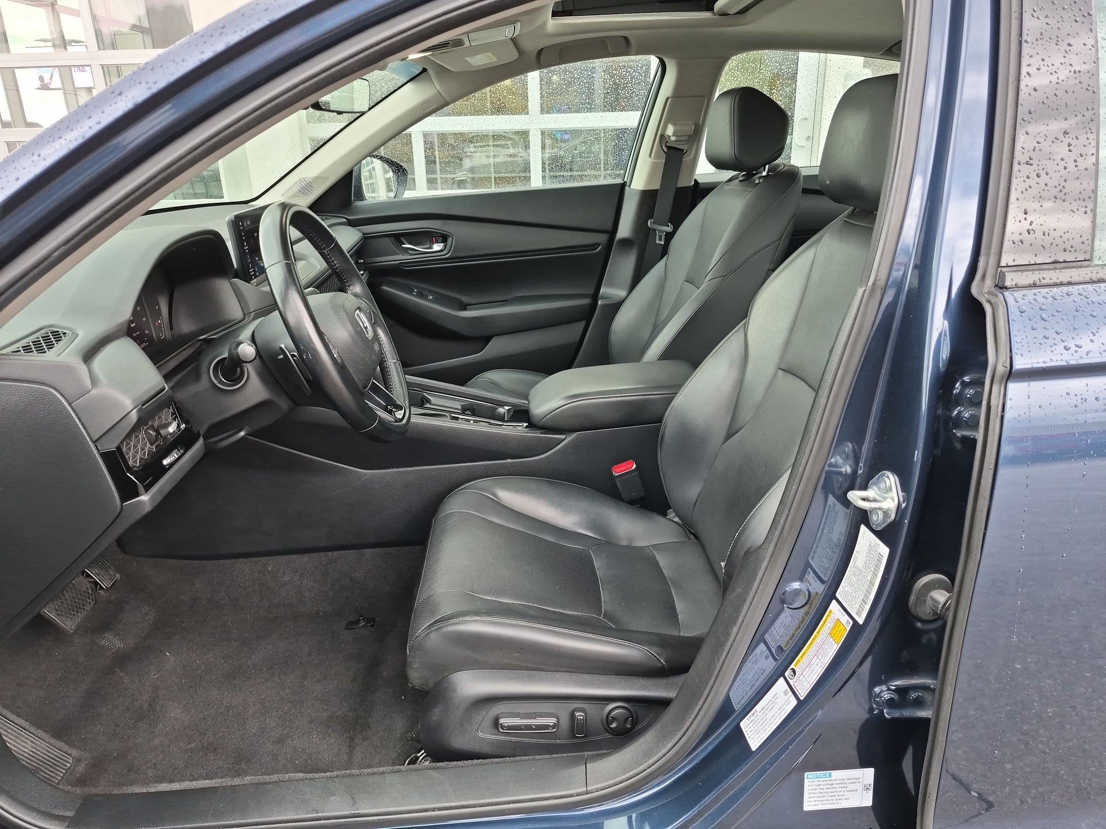 Used 2024 Honda Accord EX-L image 17