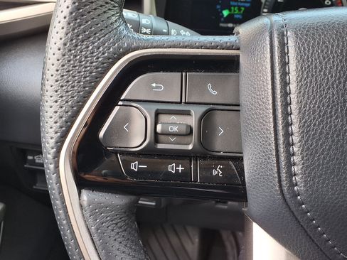 Used 2024 Toyota Tundra Limited AWD/4WD image 26