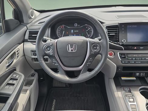 Used 2022 Honda Ridgeline RTL-E image 13