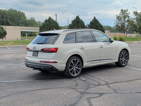 Used 2023 Audi Q7 3.0T Prestige w/ Prestige Package AWD/4WD image 4