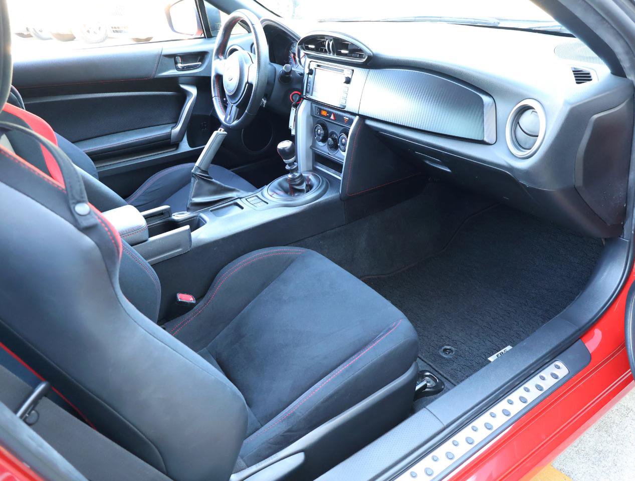 Used 2014 Scion FR-S RWD image 18